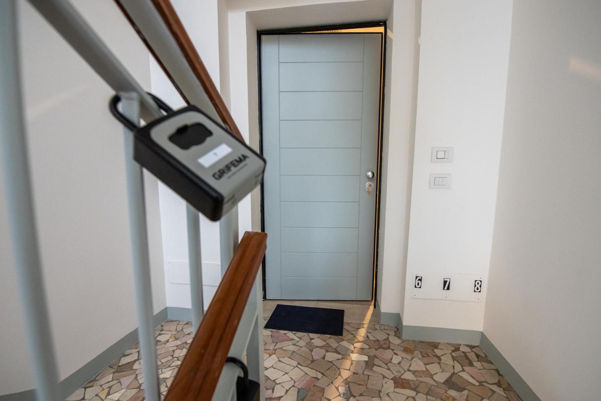 350 M Da Ospedale Maggiore L Parcheggio Prive L Rooms Parma Exterior photo
