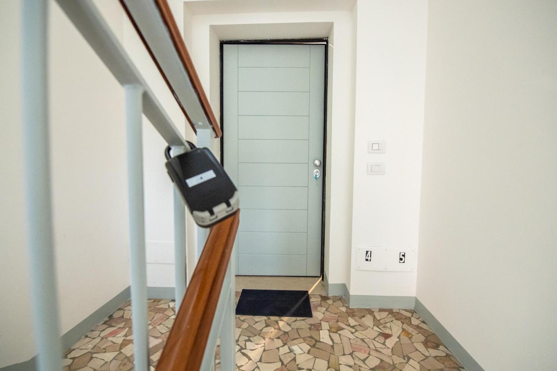 350 M Da Ospedale Maggiore L Parcheggio Prive L Rooms Parma Exterior photo