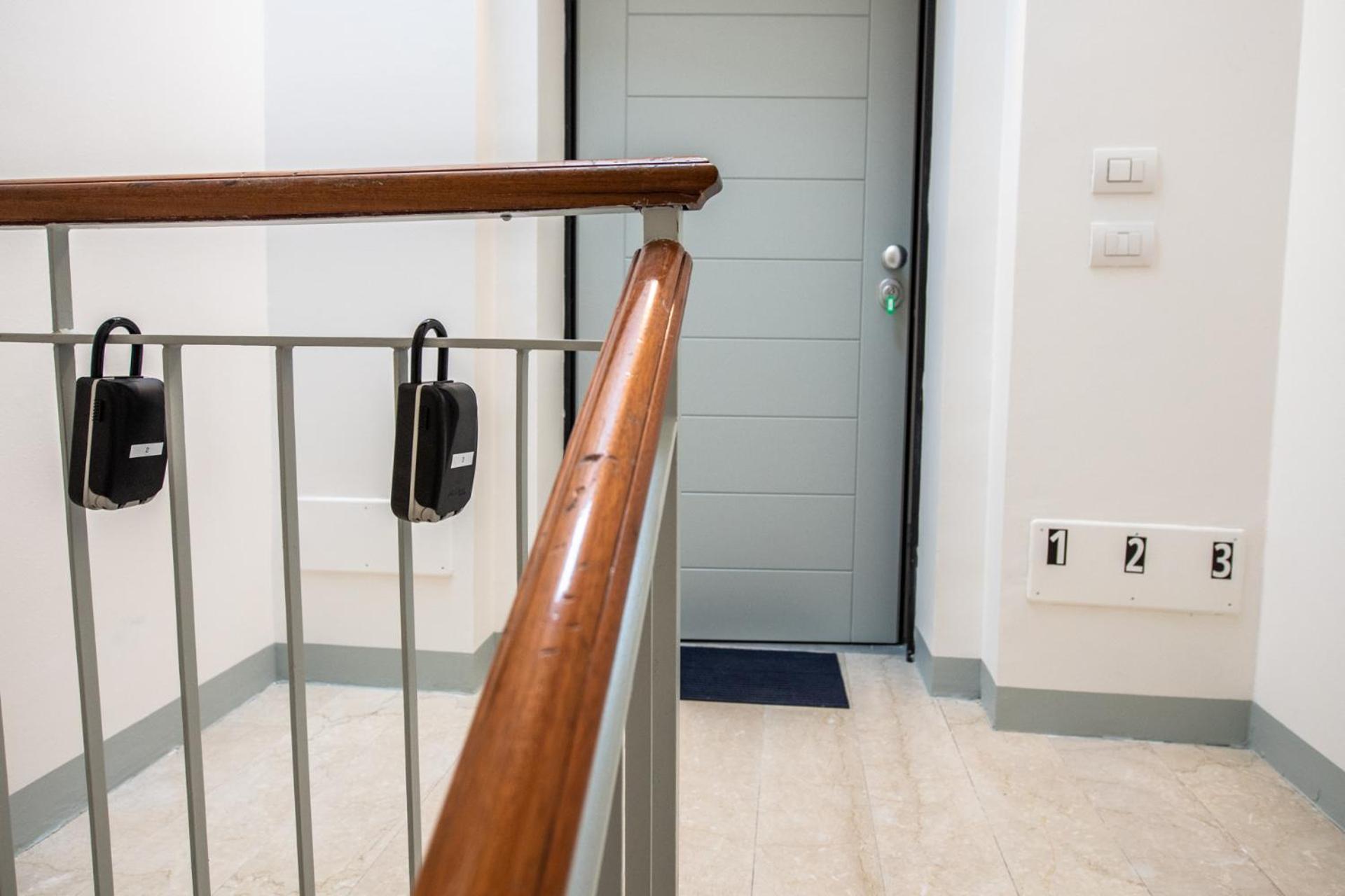 350 M Da Ospedale Maggiore L Parcheggio Prive L Rooms Parma Exterior photo